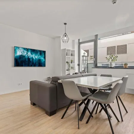 Lam Waves - Ac - Terrace Апартаменты Братислава